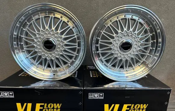 Mercedes-Benz 380 560SEC C126 R18 alloy rim BBSL247