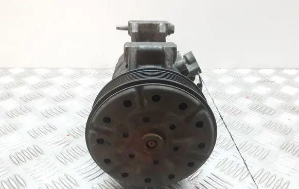 Toyota Avensis T250 Air conditioning (A/C) compressor (pump) 5SE12C GE4472209398