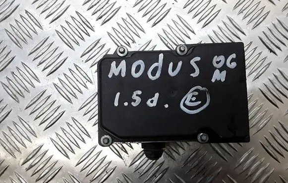 Renault Modus ABS Pump 0265231802 8200559748 0265800558