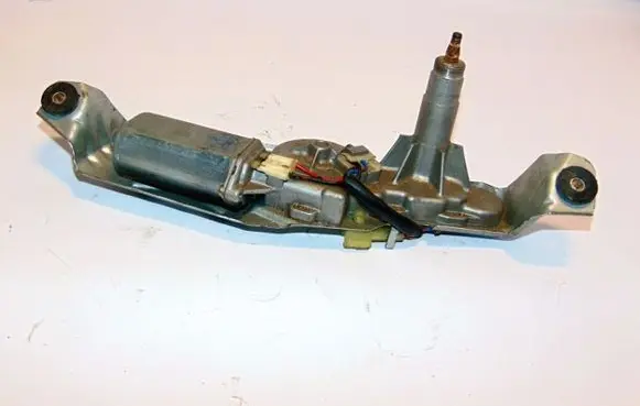 Mazda 323 Rear window wiper motor B25H67450B B25H67450A 34928581