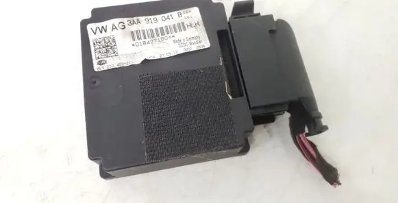 Volkswagen Up Voltage converter/converter module 3AA919041B 8ES01045221