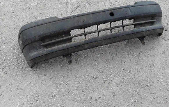 Renault Clio I Front bumper 7700795692