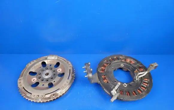Volvo XC90 Flywheel 31473617 16W07 0008683