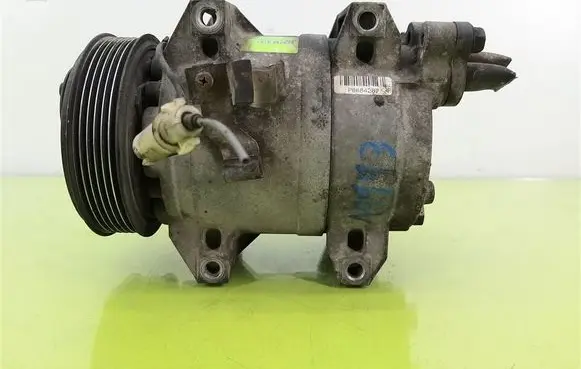 Volvo S60 Air conditioning (A/C) compressor (pump) 8684287