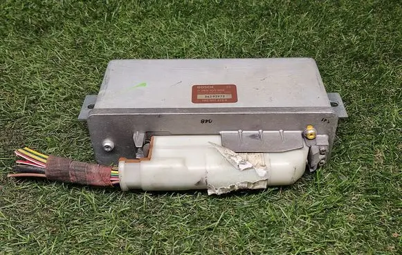 Audi 80 90 S2 B4 ABS control unit/module 4A0907379A 0265100056