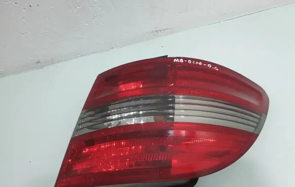 Mercedes-Benz B W245 Rear/tail lights