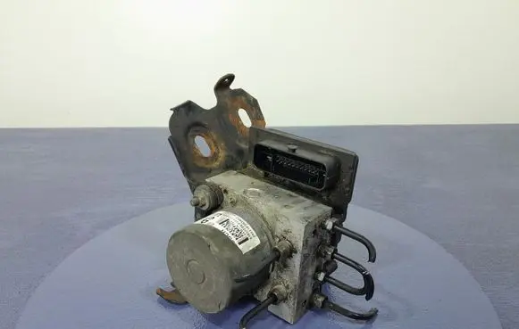 Alfa Romeo Mito ABS Pump 51837728