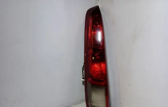 Nissan X-Trail T30 Rear/tail lights