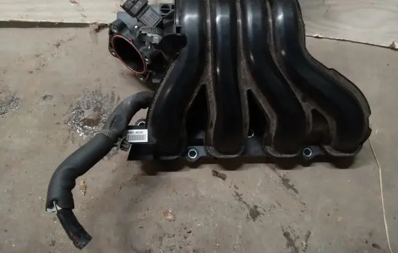 Hyundai Ioniq Intake manifold 2830003HA0