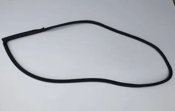 BMW 2 F22 F23 Front door rubber seal 7267912