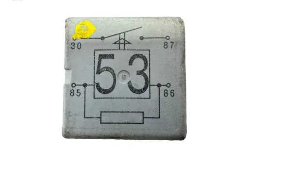 Volkswagen Golf IV Other relay 141951253B 20240072