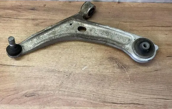 Renault Megane E-Tech Front lower control arm/wishbone