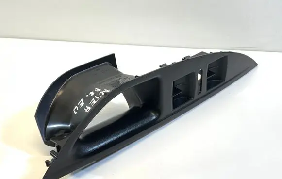 Seat Altea XL Front door interior handle trim 5P1867171A