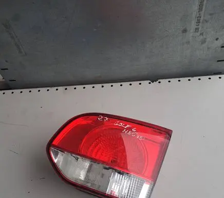 Volkswagen Golf VI Tailgate rear/tail lights