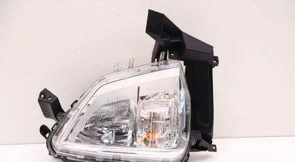 Mitsubishi Eclipse Cross Front fog light acm764