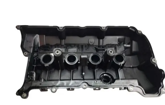 Peugeot 208 I Rocker cam cover 