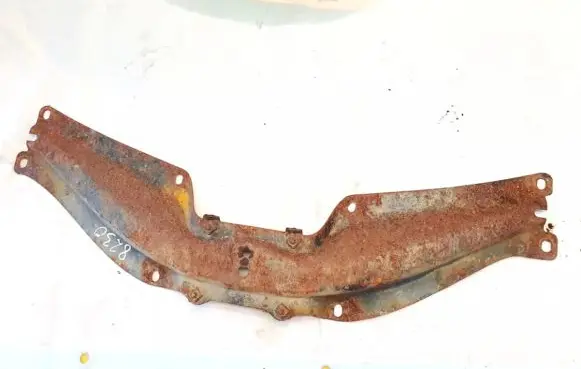 Volkswagen Golf IV Radiator support slam panel