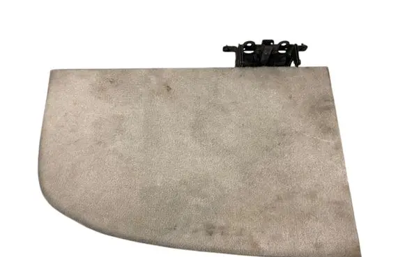 Trunk/boot floor carpet liner