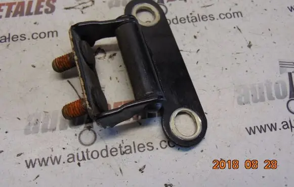 Toyota Corolla Verso AR10 Tailgate/trunk/boot hinge
