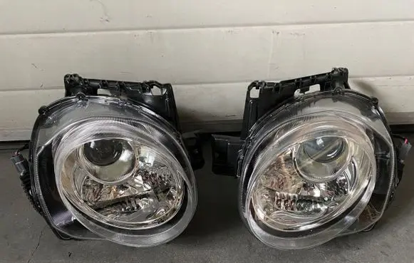 Nissan Juke I F15 Headlights/headlamps set 