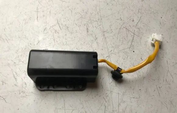 Passenger airbag on/off switch