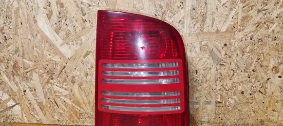 Skoda Octavia Mk1 (1U) Rear/tail lights 1u9945096