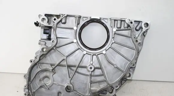 BMW 2 F22 F23 Timing belt guard (cover) 8576355