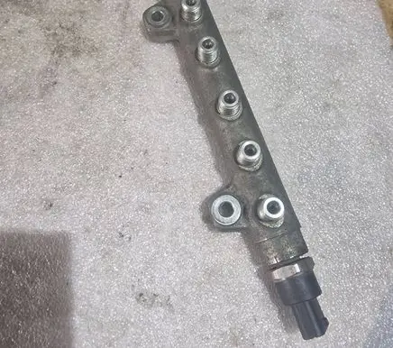 Renault Espace - Grand espace IV Fuel main line pipe 8200347593 0445214042
