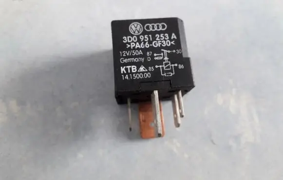 Volkswagen Golf V Other relay 3d0951253a