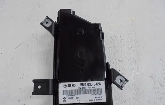 Volkswagen Golf VI Other control units/modules 5N0035342C