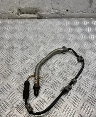 BMW 5 E60 E61 Lambda probe sensor 7573320