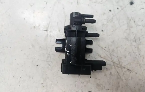 Peugeot 208 Turbo solenoid valve 9811643880