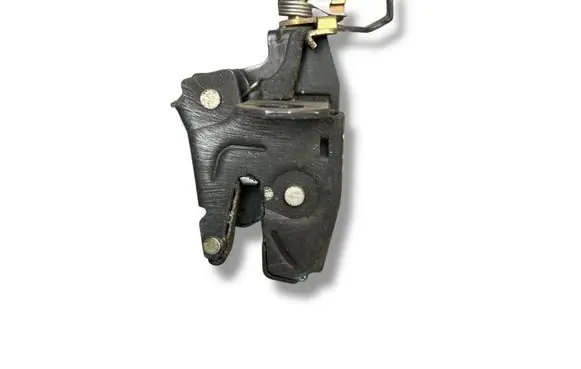 Loading door lock