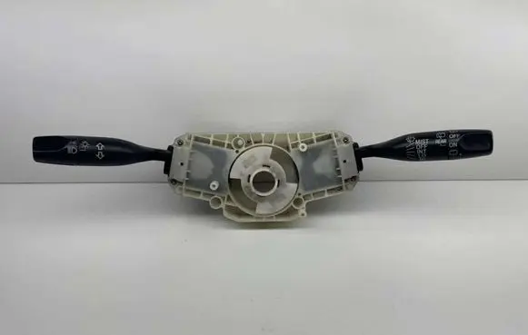 Honda HR-V Wiper turn signal indicator stalk/switch M18727