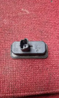 Renault Megane II Tailgate opening switch 8200076256 88000001