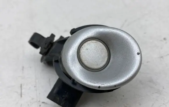 Toyota Avensis T270 Parking PDC sensor 8934105010 607078 2706101637