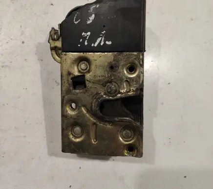 Citroen C5 Front door lock