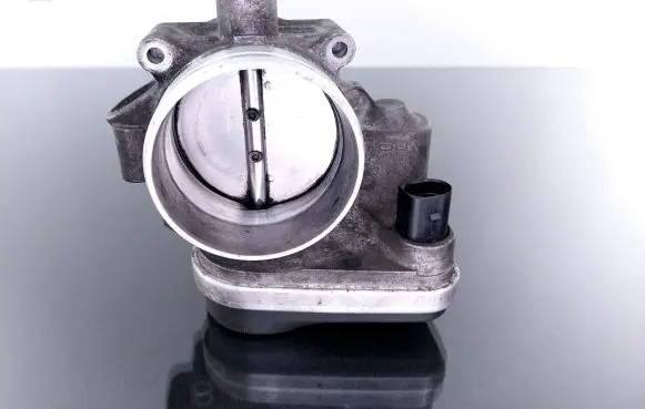 Volkswagen Phaeton Throttle valve 408238329002 022133062 022133062AD