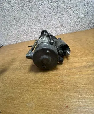 Land Rover Discovery 5 Starter motor 4380003120 1745