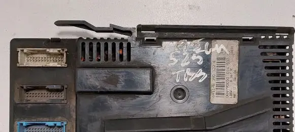 BMW 5 E34 Air conditioning/heating control unit 084990050 8367951 8390122