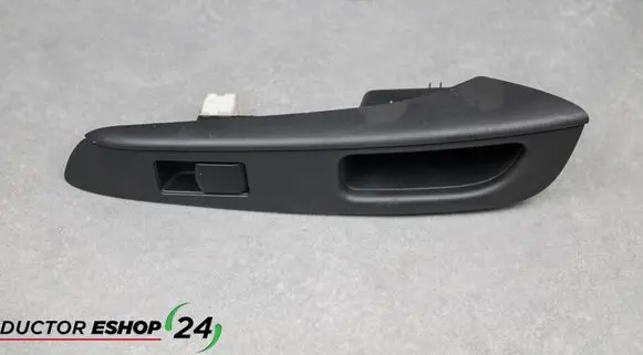 Nissan Note (E12) Electric window control switch 829613VW0A