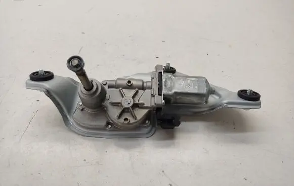 Hyundai Tucson TL Rear window wiper motor 98700D3000