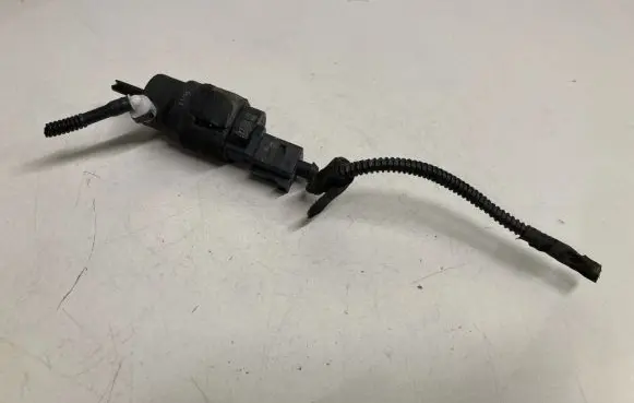 Audi A6 C7 Windscreen/windshield washer pump 8K5955647