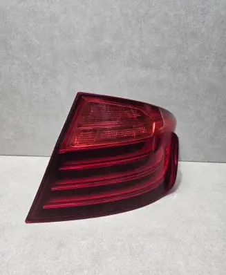 BMW 5 F10 F11 Rear/tail lights 184080