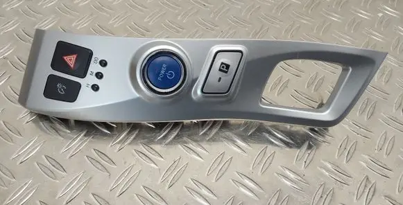 Toyota Prius+ (ZVW40) Gear shifter surround trim plastic 5544647070