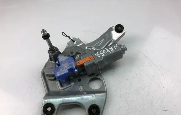Subaru Legacy Wiper motor 034