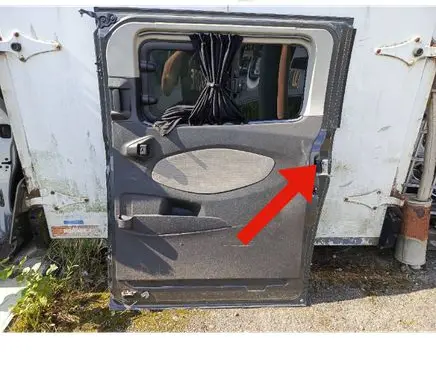 Ford Transit Custom Sliding door middle roller runner Bk21V268B40AK
