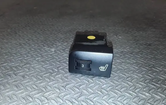 KIA Opirus Seat heating switch 