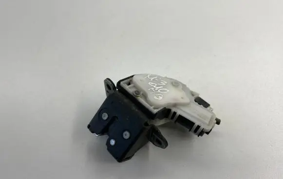 Mazda 3 II Tailgate/trunk/boot lock/catch/latch