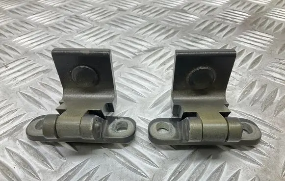 Volkswagen Tiguan Tailgate/trunk/boot hinge 5G6827301A